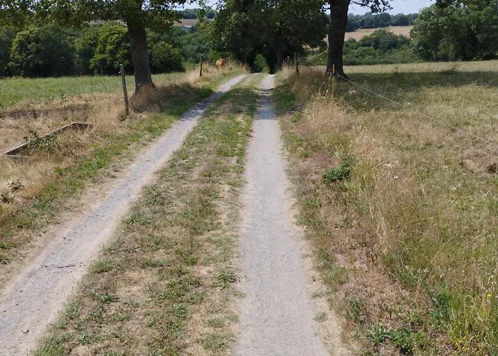 3 étoiles, Jusqu'à 7 Personnes Proche Puy Du Fou Treize-Vents